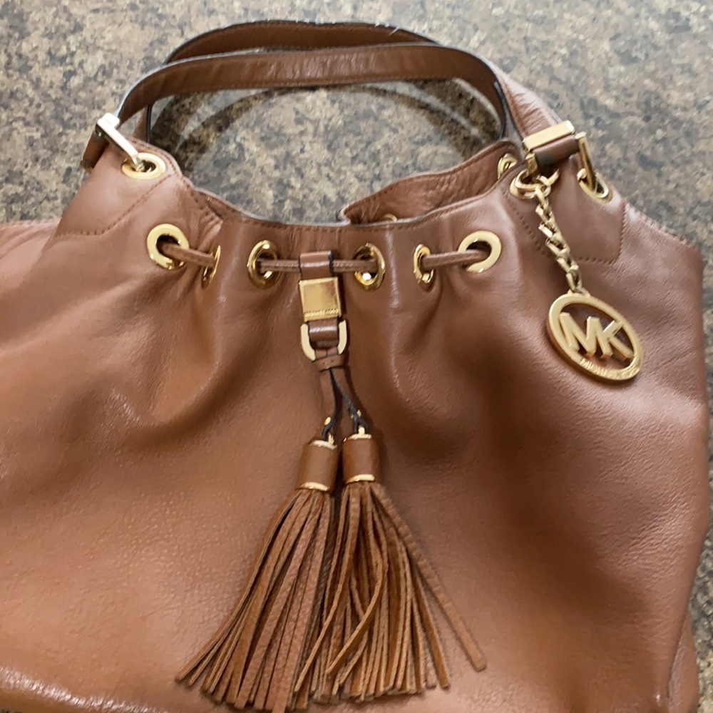Michael Kors hand bag - Picture 7 of 7